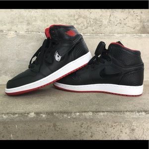 Nike Air Jordan 1 Retro Hightops